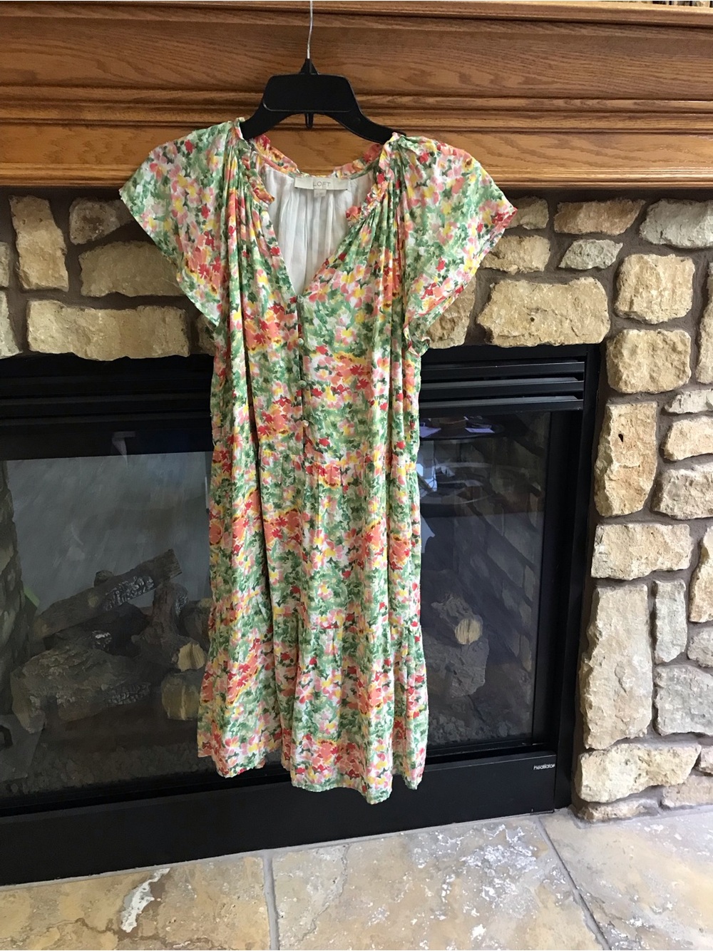 LOFT Floral Flutter-Sleeve Dress
